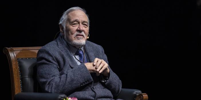 İlber Ortaylı'dan inşaat şirketlerine çağrı: Seferber olunmalı