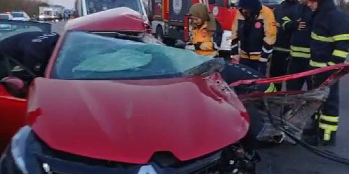 TEM'de feci kaza: 1 ölü, 1 yaralı