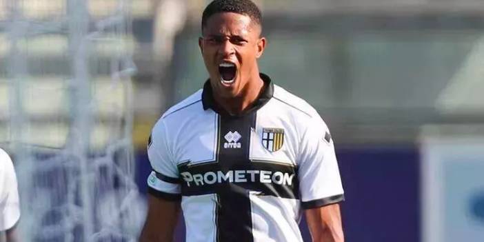 Fenerbahçe yeni sol bekiyle anlaştı!