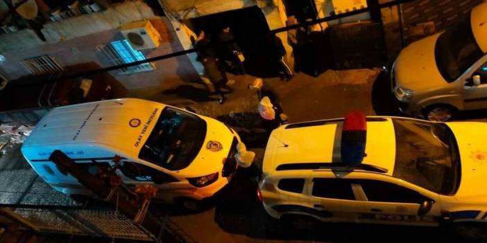 Elleri plastik kelepçeli halde asılı bulundu