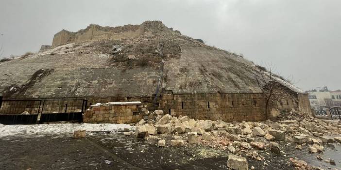 Gaziantep Kalesi 7.4’lük deprem sırasında yıkıldı