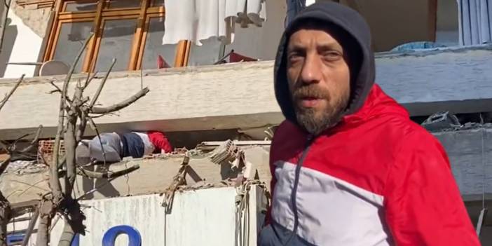 Enkaza başını sokup, 'anne anne' diye seslendi