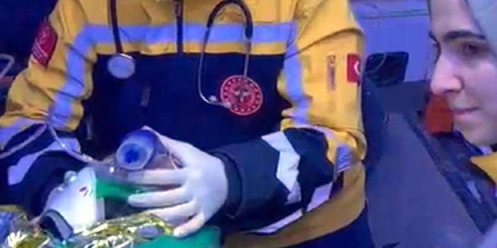 Enkazdan 138 saat sonra çıkarıldı, 'Özel hastaneye götürmeyin param yok' dedi