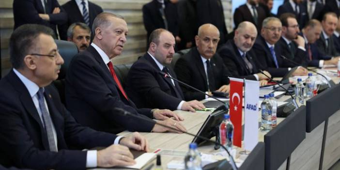 40 bin kişi öldü 1 kişi bile istifa etmedi