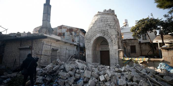 Deprem 'tarihi' yıktı: Tam 1652 eser...