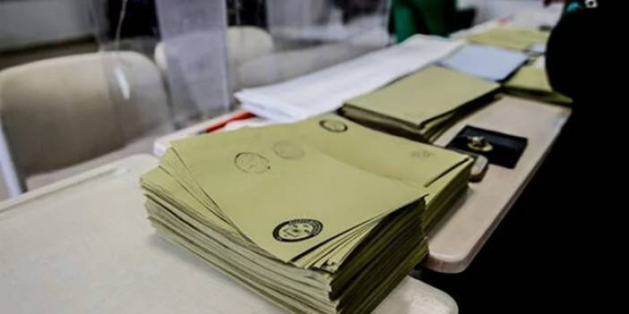 Son seçim anketi: AKP’nin oy oranında büyük düşüş