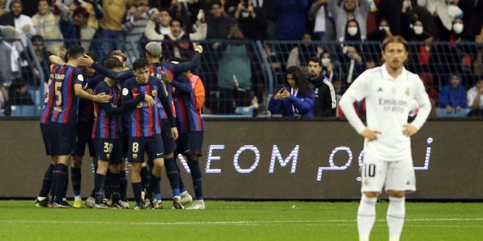 Barcelona, Real Madrid'i deplasmanda devirdi!