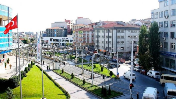 AKP'li belediye vergi borcunu ödeyebilmek için 11 arsasını devretti