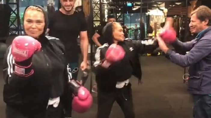 Hülya Avşar Kaya Çilingiroğlu’nu yumrukladı!