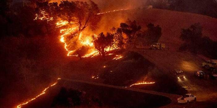 California'da orman yangınları kontrol altına alınamıyor