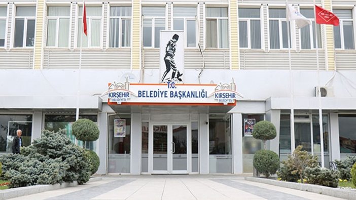 AKP'nin 7 milyon liralık borcunu CHP'li belediye ödeyecek