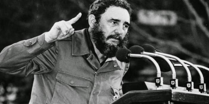 Küba ve Venezuela liderlerinden Fidel Castro anması