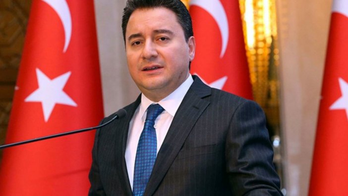 Ali Babacan partinin kuruluşunu erteledi
