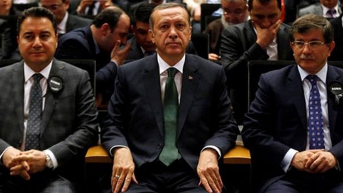 Davutoğlu cephesinden Erdoğan'a yanıt: Daha bir kaç ay önce Babacan'a beraber siyaset yapalım demişti