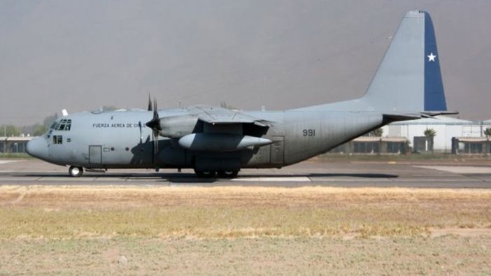 Şili'ye ait askeri uçak üsse giderken kayboldu