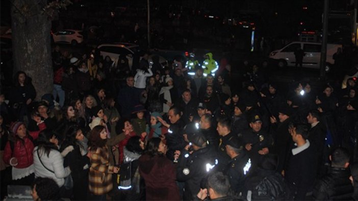 Kadınların 'Las Tesis' dansına Ankara'da da polis müdahale etti