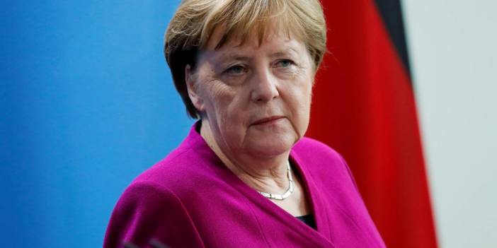 Merkel'den Almanya'daki ırkçı saldırı ile ilgili açıklama