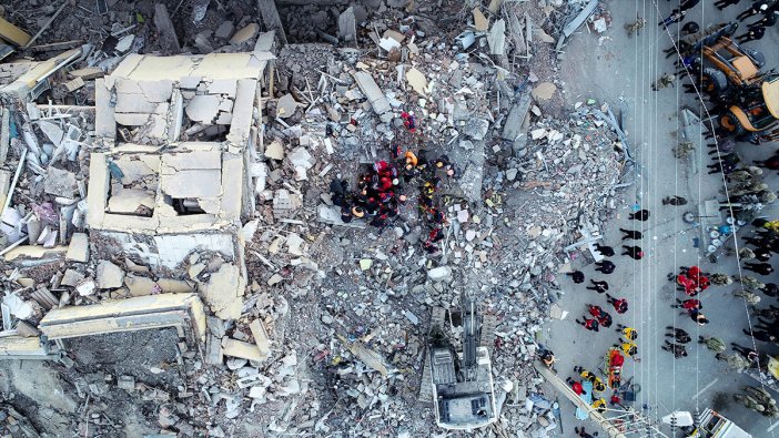 Elazığ'daki depremde hayatını kaybedenlerin sayısı 36'ya çıktı