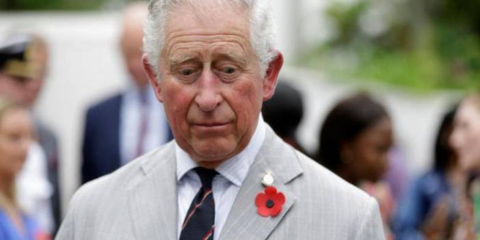 Papua Yeni Gine Kral 3. Charles'a biat etti