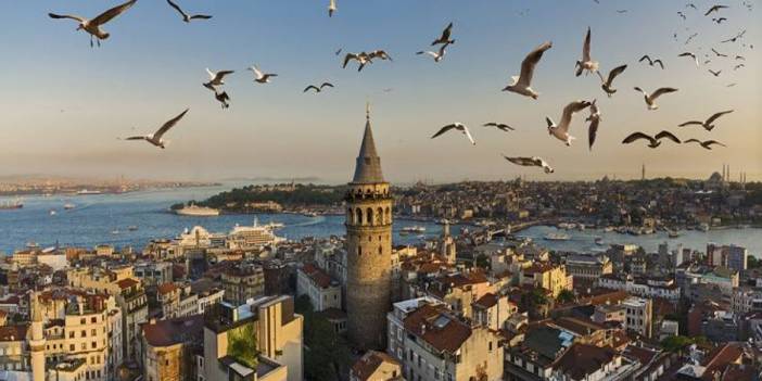 Galata Kulesi tartışmaları sürüyor: Turizm Bakanı Ersoy ...