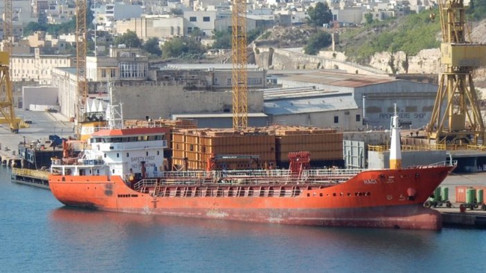 Türk tankerine Libya açıklarında el kondu! Mürettebat rehin alındı