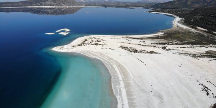 Salda Gölü alarm veriyor