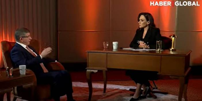 Buket Aydın canlı yayında renkten renge girdi