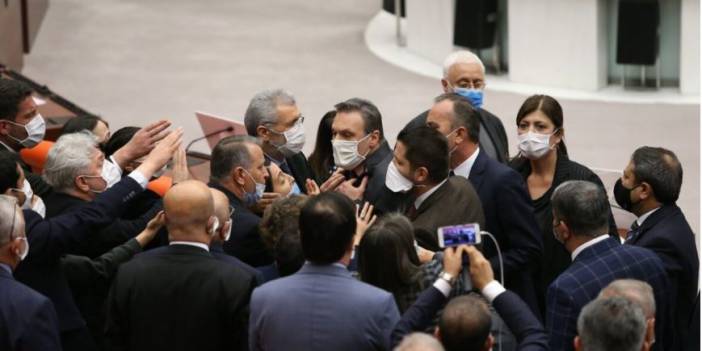 AKP'li Özalan, Gergerlioğlu'nu Meclis'ten çıkarmaya çalıştı