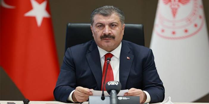 Sağlık Bakanı Fahrettin Koca’dan aşılanma mesajı: #kollarısıvıyoruz