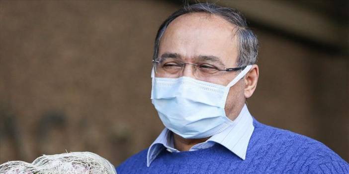 Tutluoğlu'ndan uyarı: Burun akıntısı da koronavirüs belirtileri arasında