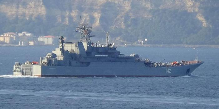 Rusya da Karadeniz'e 10 savaş gemisi gönderiyor