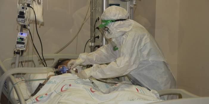 'Güney Afrika mutasyonu BioNTech'in aşısının korumasından kaçabiliyor' iddiası