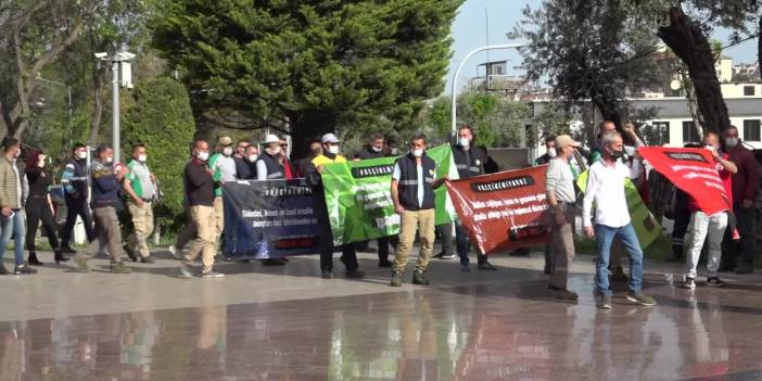 İzmir'den sosyal mesafeli 1 Mayıs kutlaması