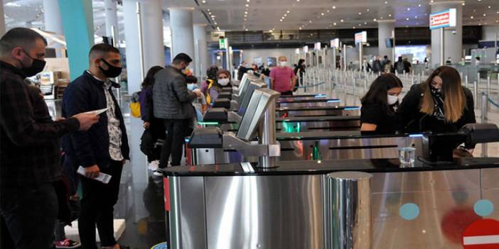 Tam kapanma boyunca, iç hat uçuşlarında belge şart