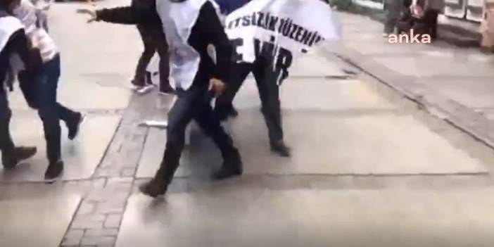 İzmir'de 1 Mayıs'a müdahale: Gözaltı yaşandı