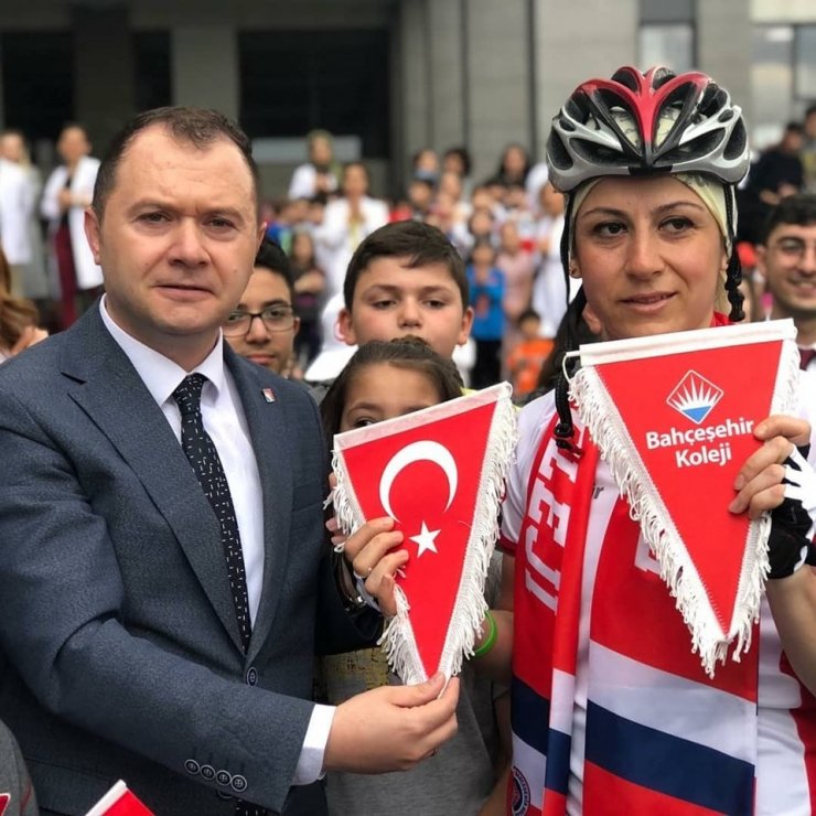 Bisikletle İstanbul'dan Samsun'a yola çıkan öğretmen Çankırı'ya ulaştı