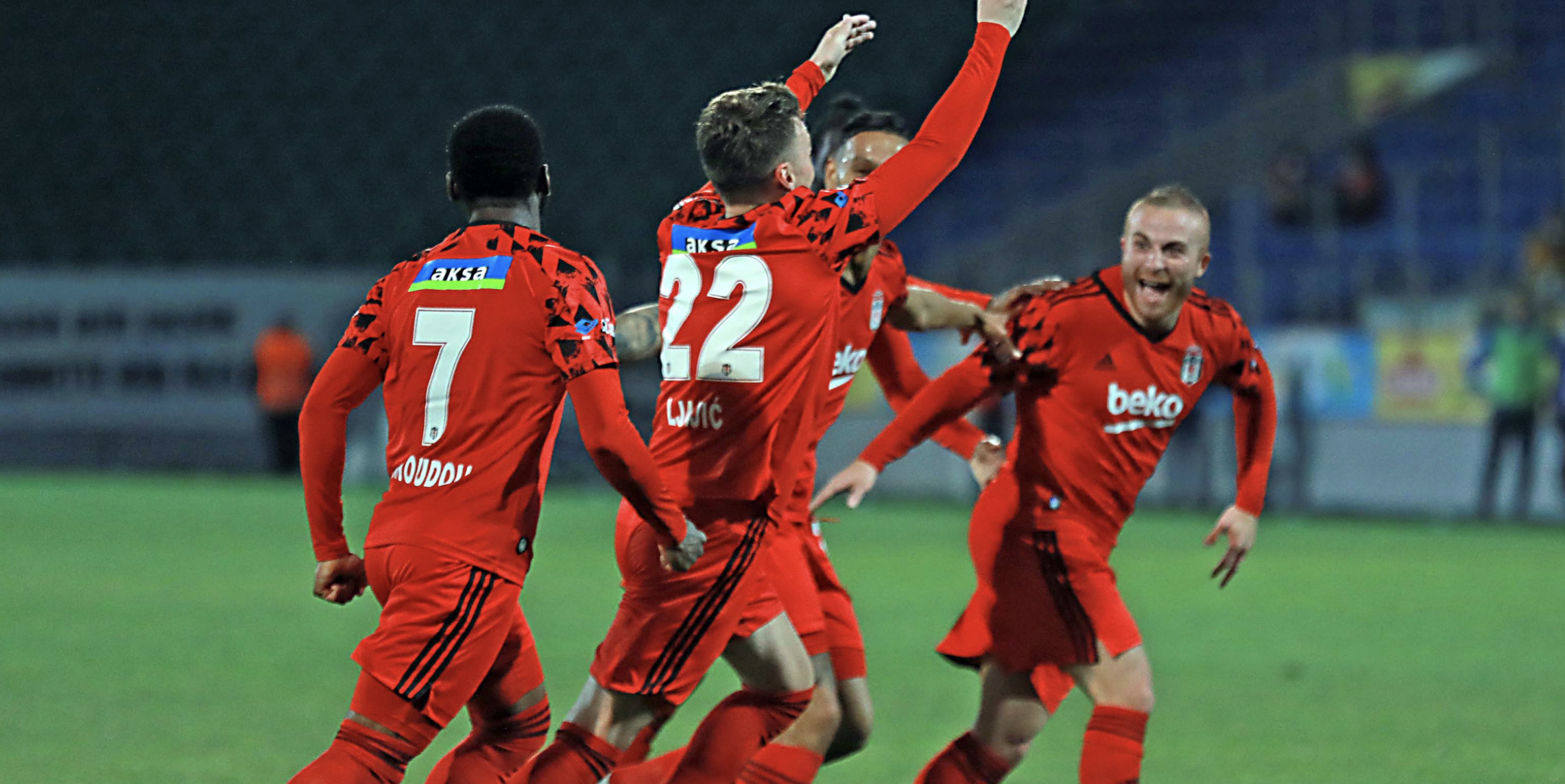 Beşiktaş'ta Galatasaray maçı tehlikesi! 4 futbolcu...