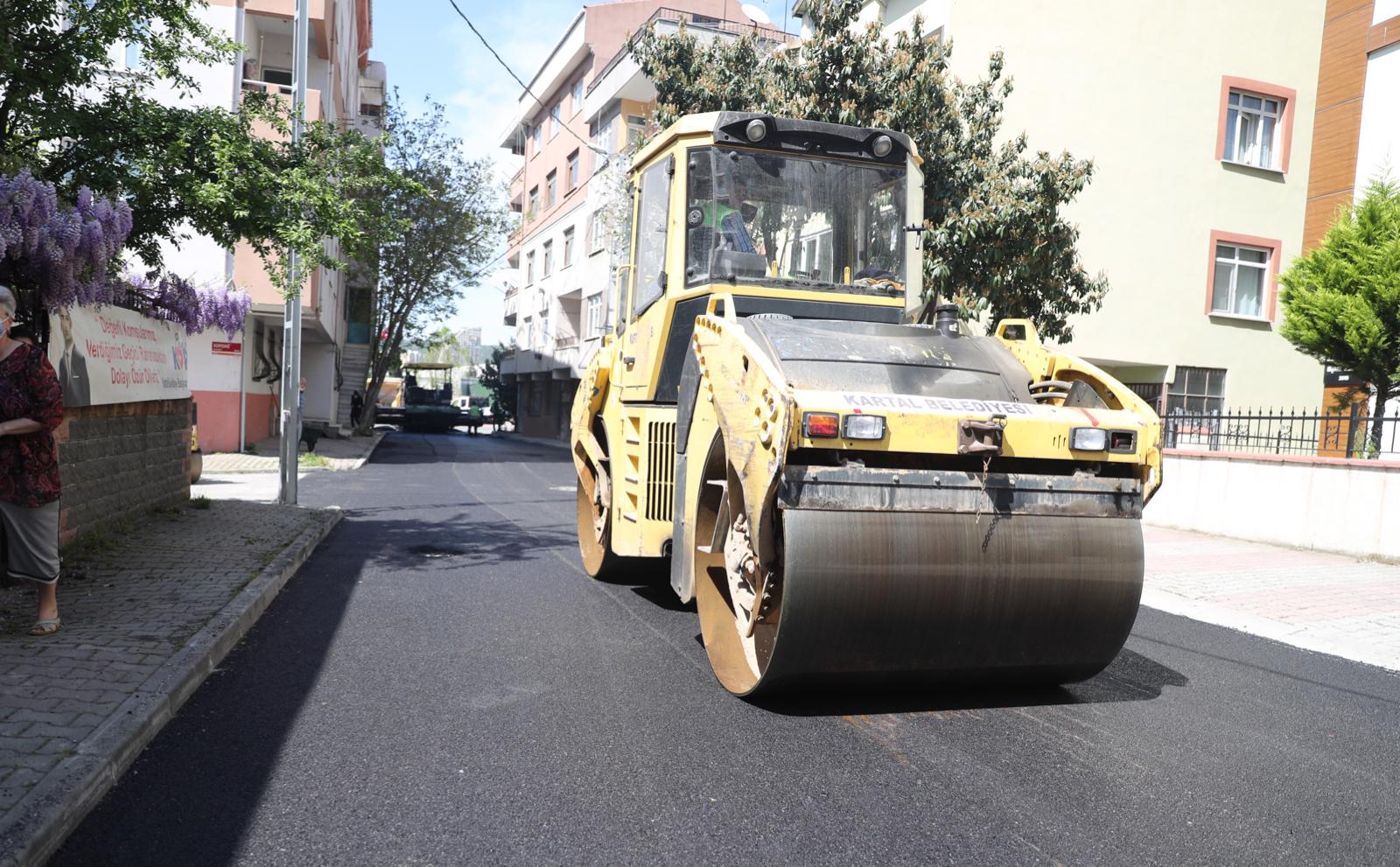 Kartal’da mahalle bazlı asfalt çalışmaları aralıksız devam ediyor