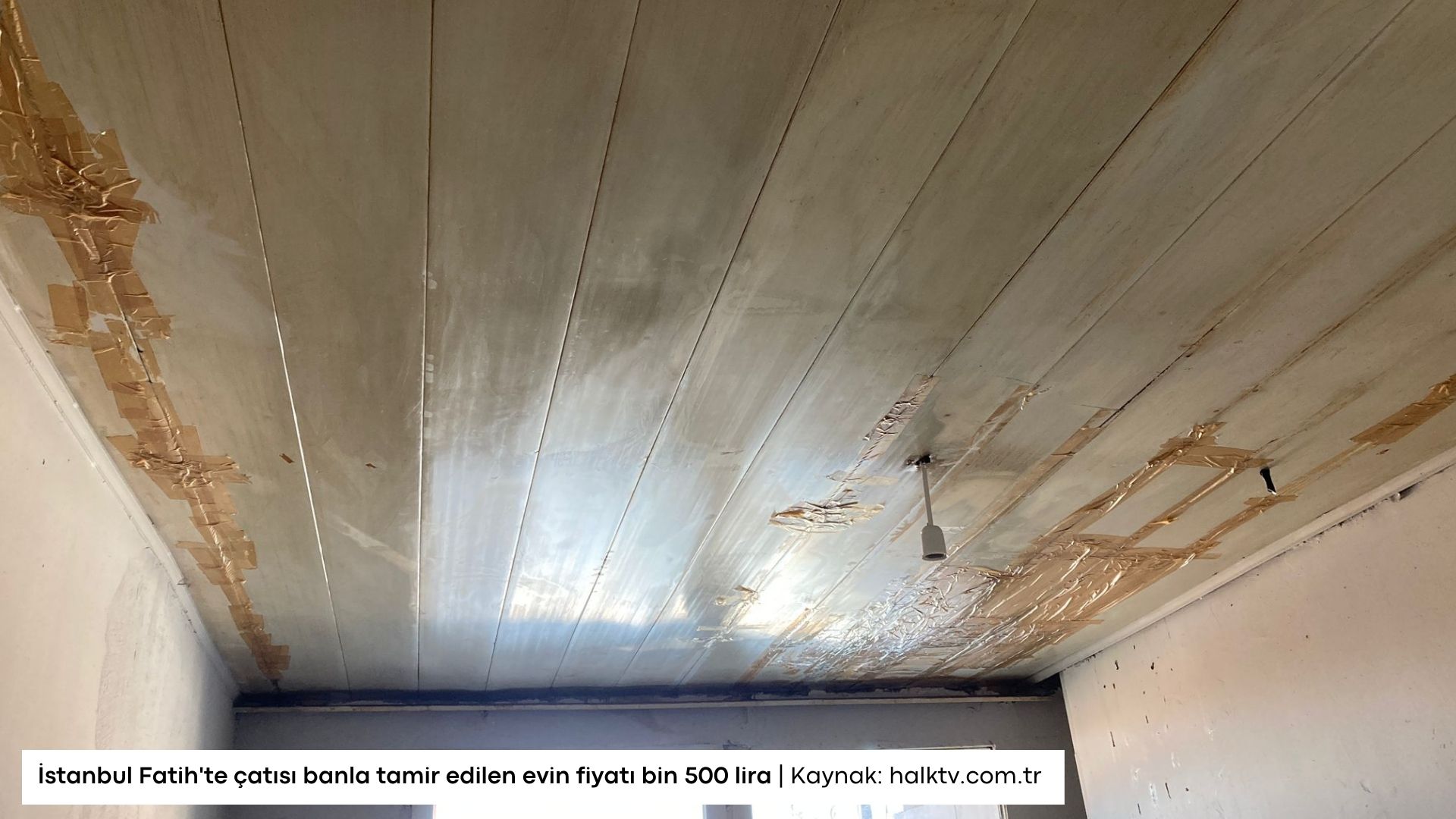 stanbul-fatihte-catisi-banla-tamir-edilen-evin-fiyati-bin-500-lira.jpg