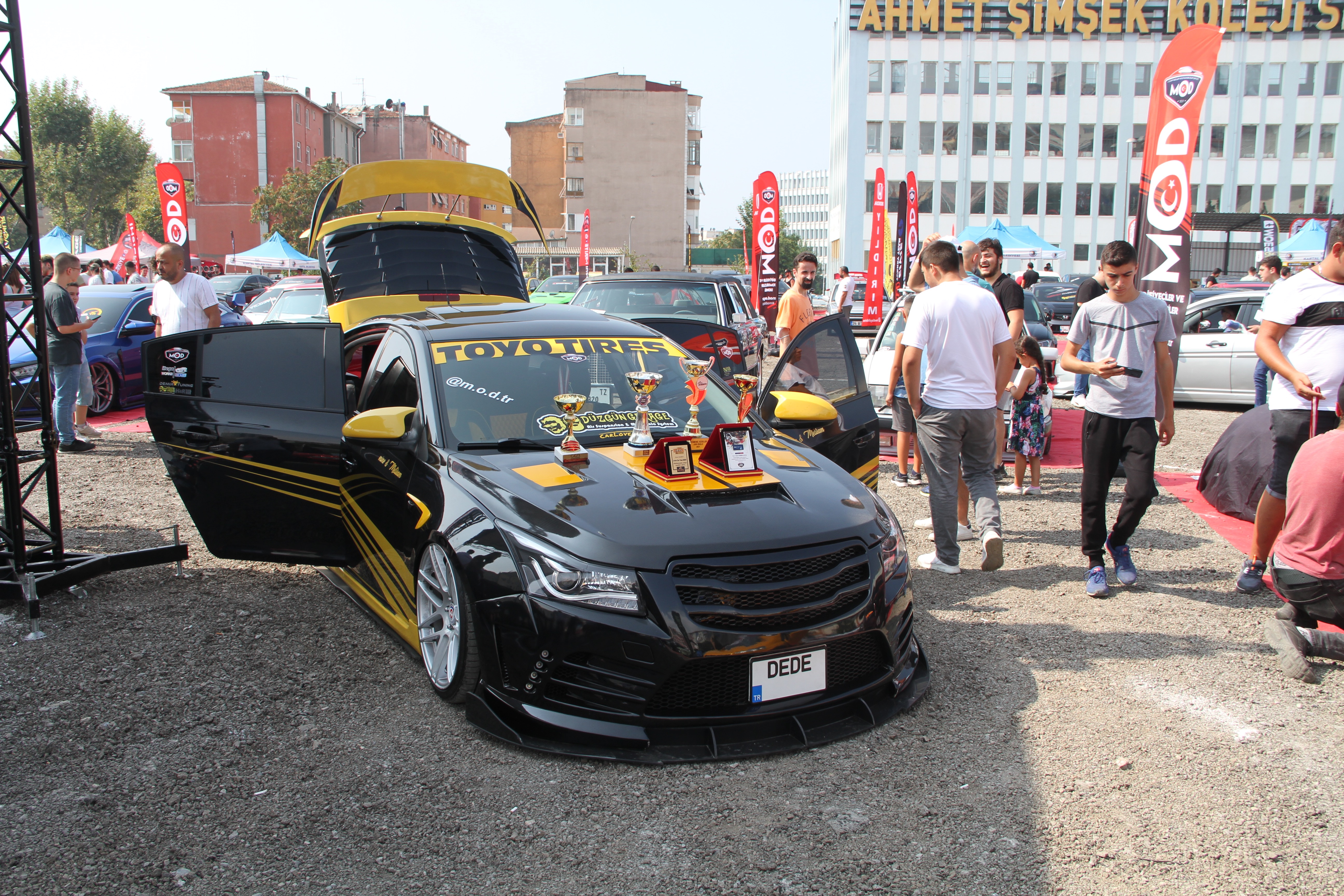 turkiyenin-dort-bir-yanindan-modifiyeli-arac-festivaline-buyuk-ilgi-8.jpg