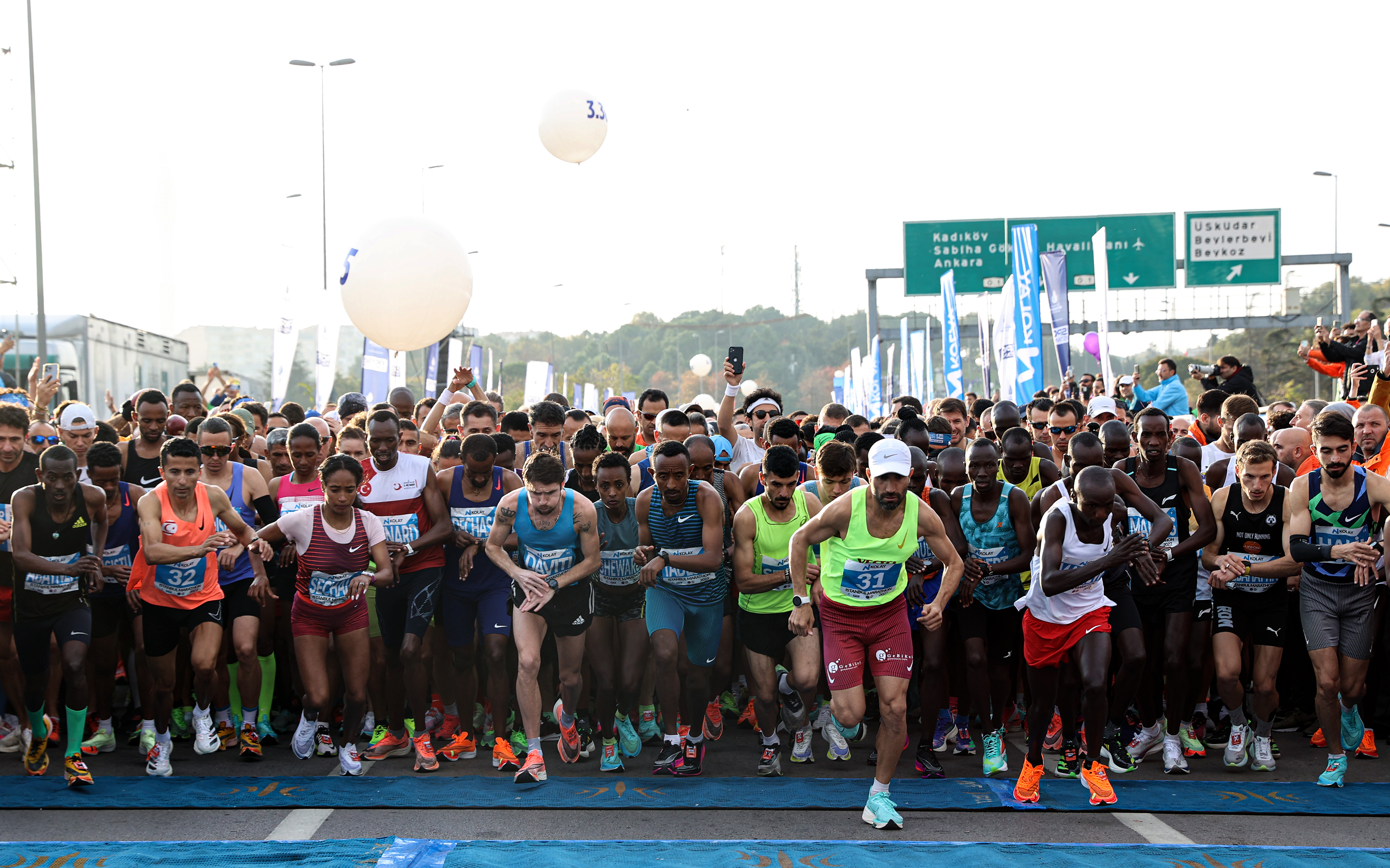 aa-20221106-29362014-29362012-n-kolay-44-istanbul-maratonu-basladi.jpg