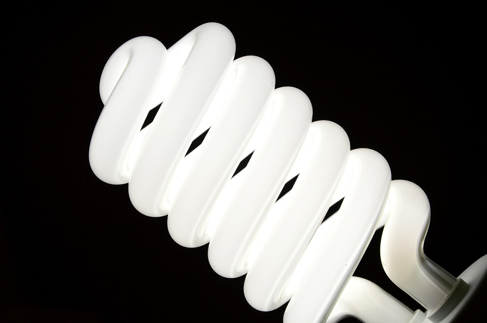 the-light-bulb-1157950-960-720.jpg